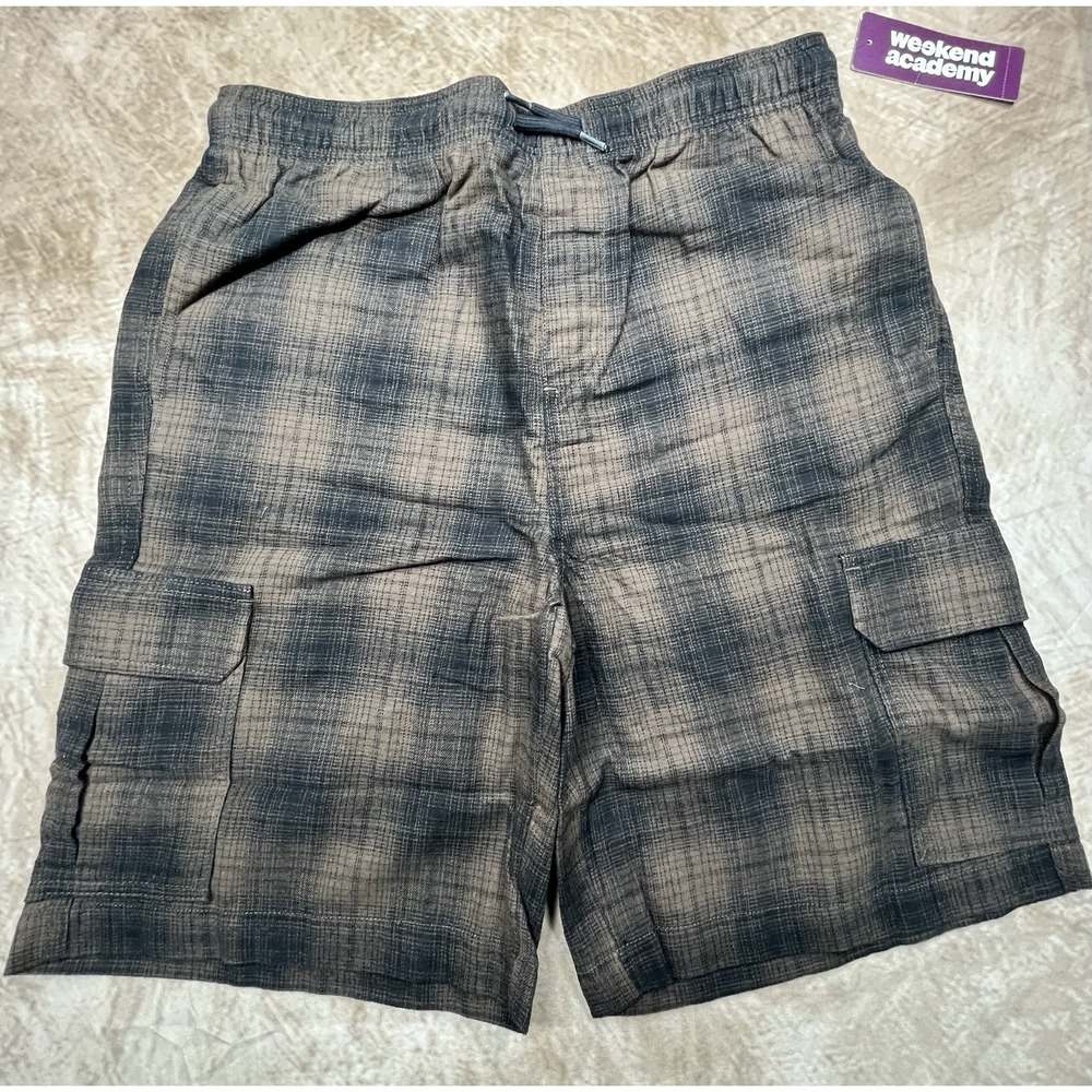 These Are Boys Size XXL Black And Brown Plaid Flannel cargo Shorts